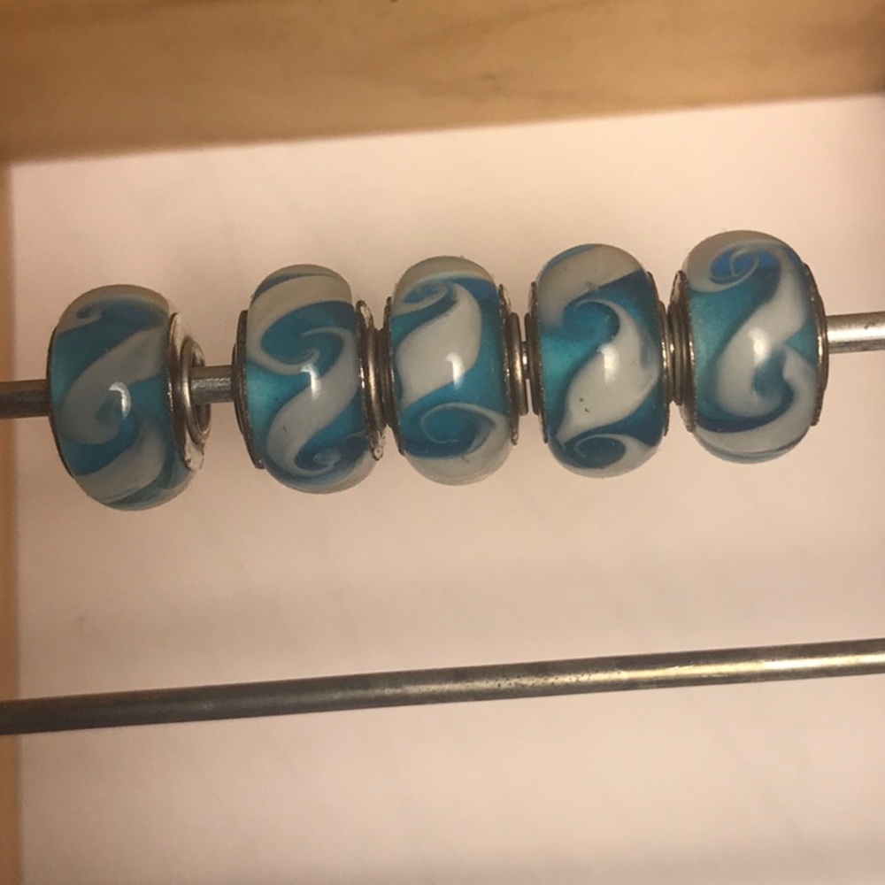(Set of 5)5mm European Bead Charms SC19